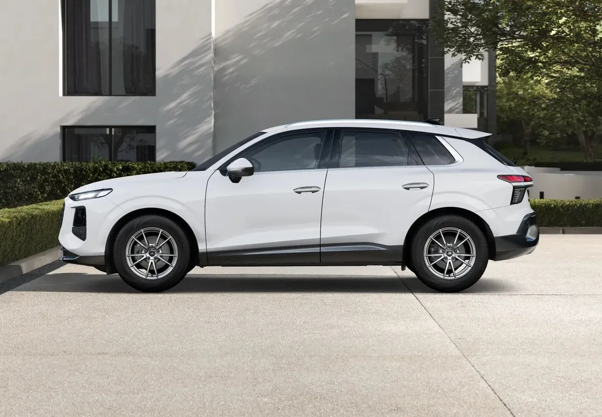 Zunanja slika - Audi Q3 - TFSI S tronic 110kW - 3