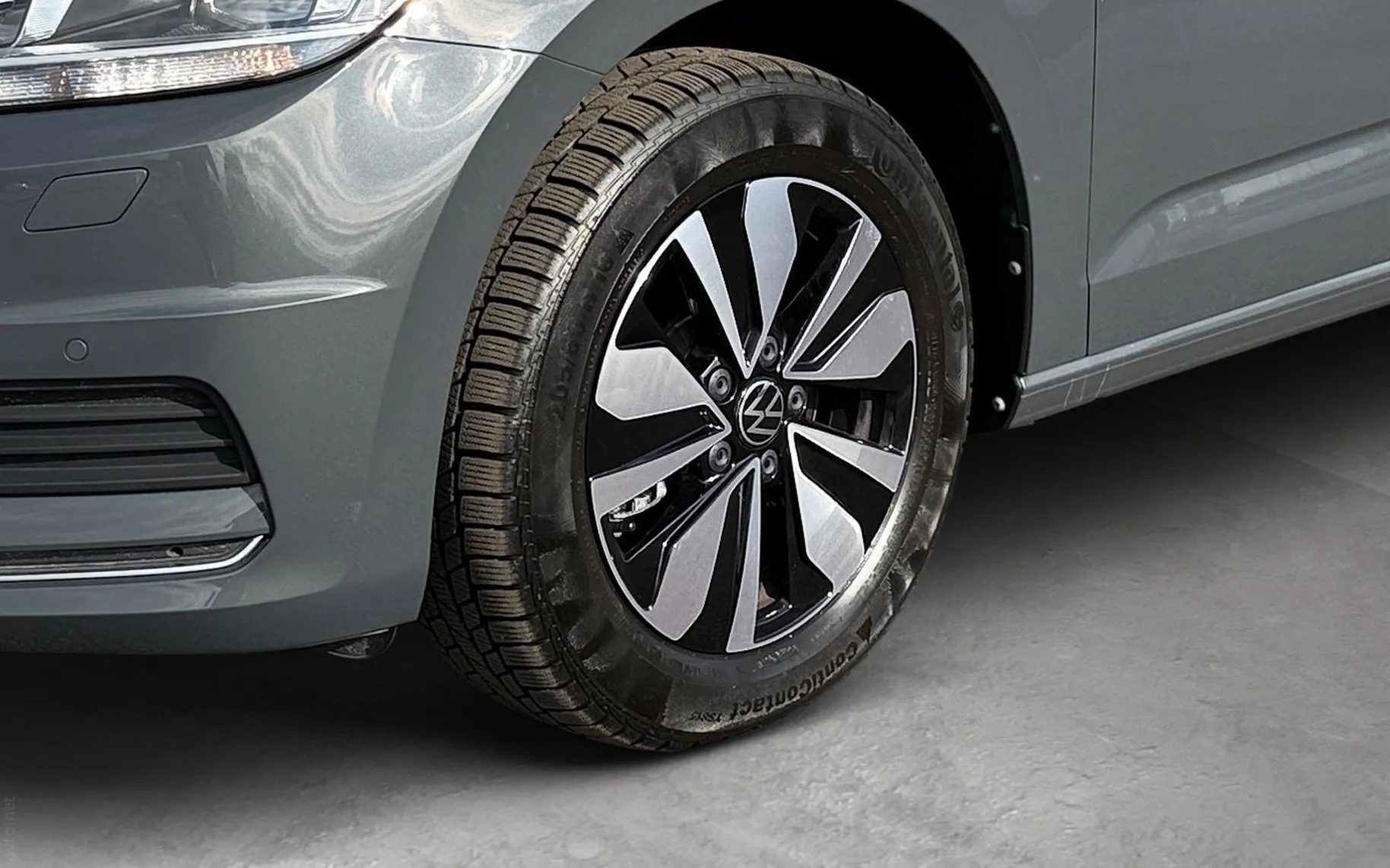 Zunanja slika - Volkswagen Touran - 1.5 TSI Family-ACC-Mrtvi kot-Virtual-4x ogr.sedeži - 6