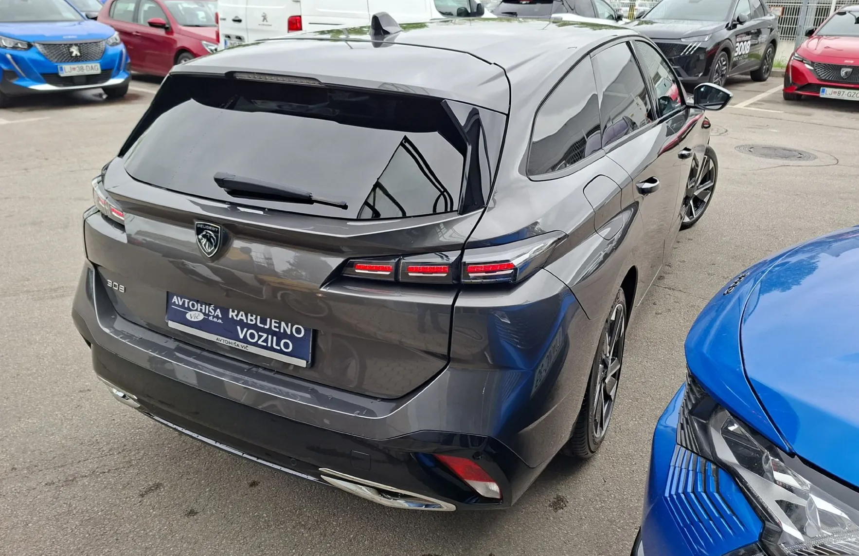 Zunanja slika - Peugeot 308 - SW 1.5 BlueHDI 130 STT Allure Avt. - 4