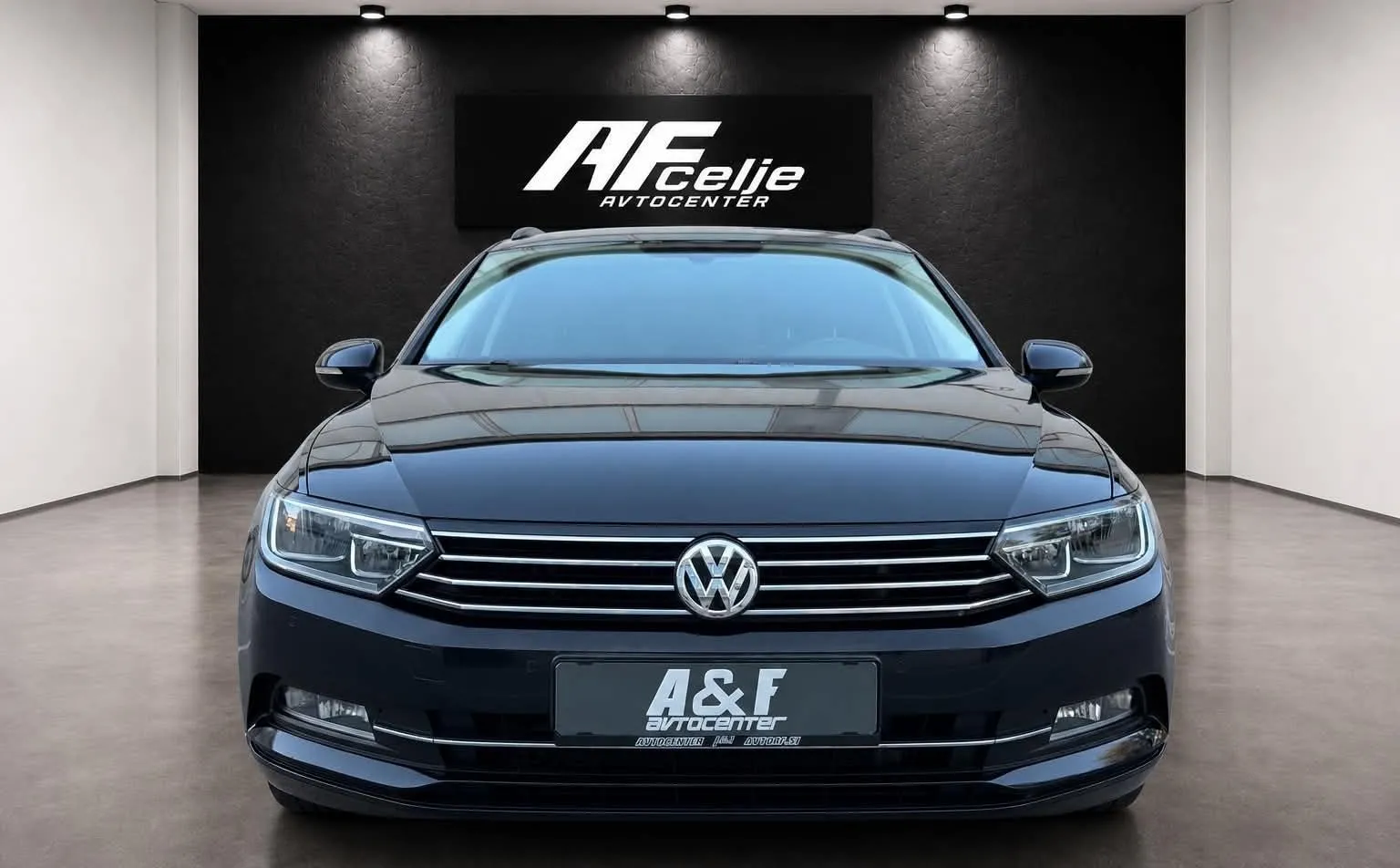Zunanja slika - Volkswagen Passat Variant - 2.0 TDI-H LINE-LIZING ZA TUJCE-ACC-NAVI-4X KLIMA- - 2