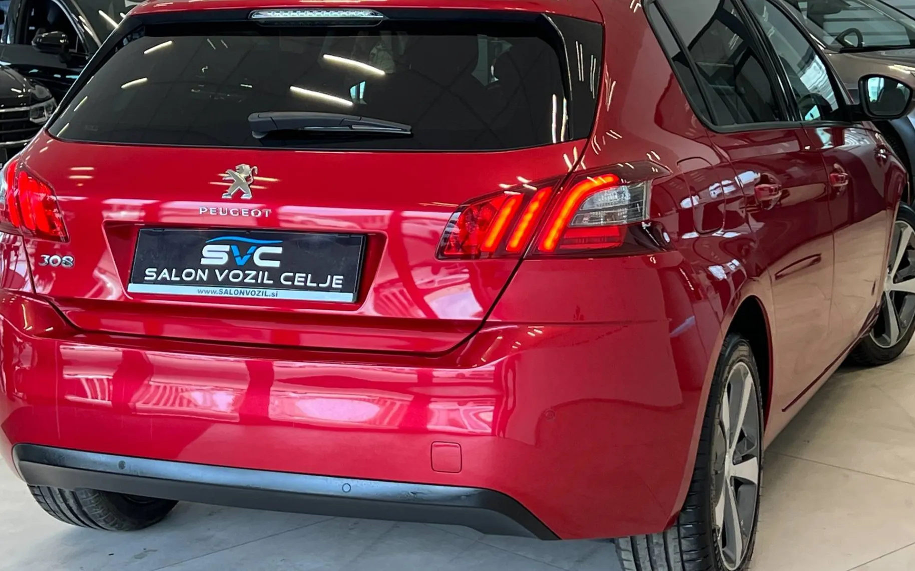 Zunanja slika - Peugeot 308 - 1.2-110KM-LED-NAVI-PDC-TEMP-DIGI-KLIMA-HIT-KREDIT. - 4