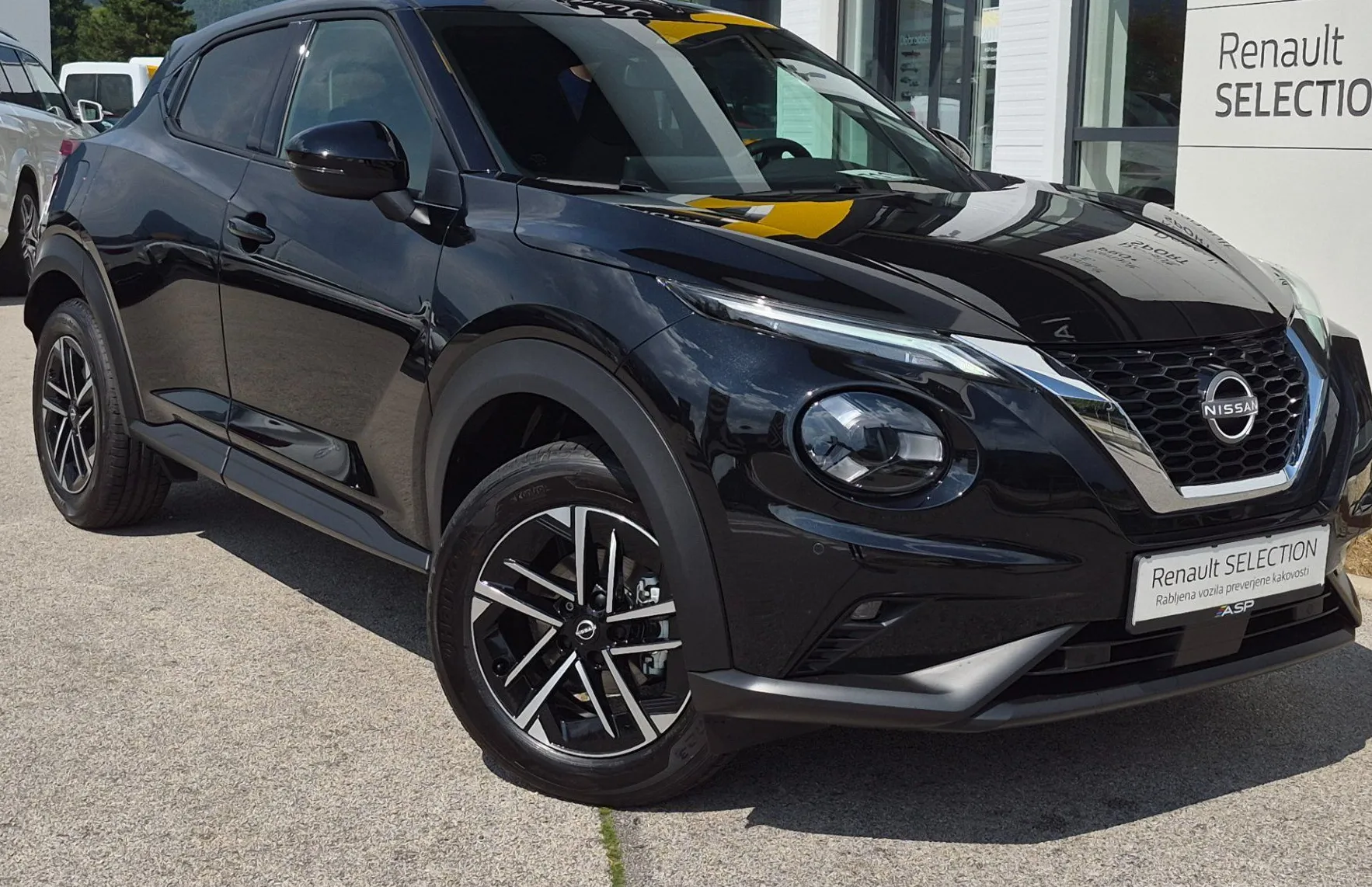Zunanja slika - Nissan Juke - 1.0 DIG-T 114 N-Connecta - 1