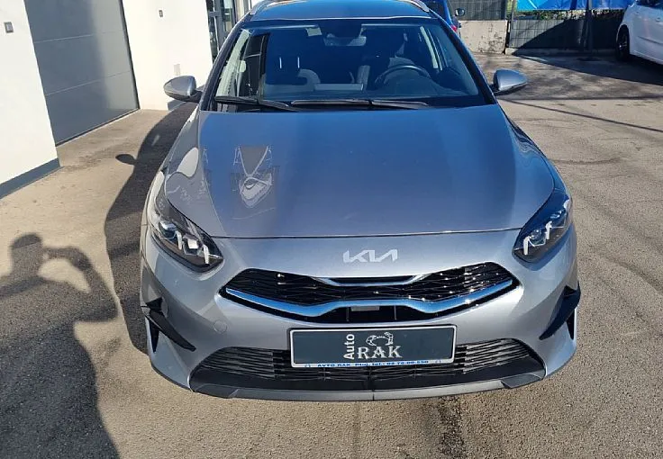 Zunanja slika - KIA Ceed - SW  SW 1.5 T-GDI EX Vision GARANCIJA,1.LAST. - 3