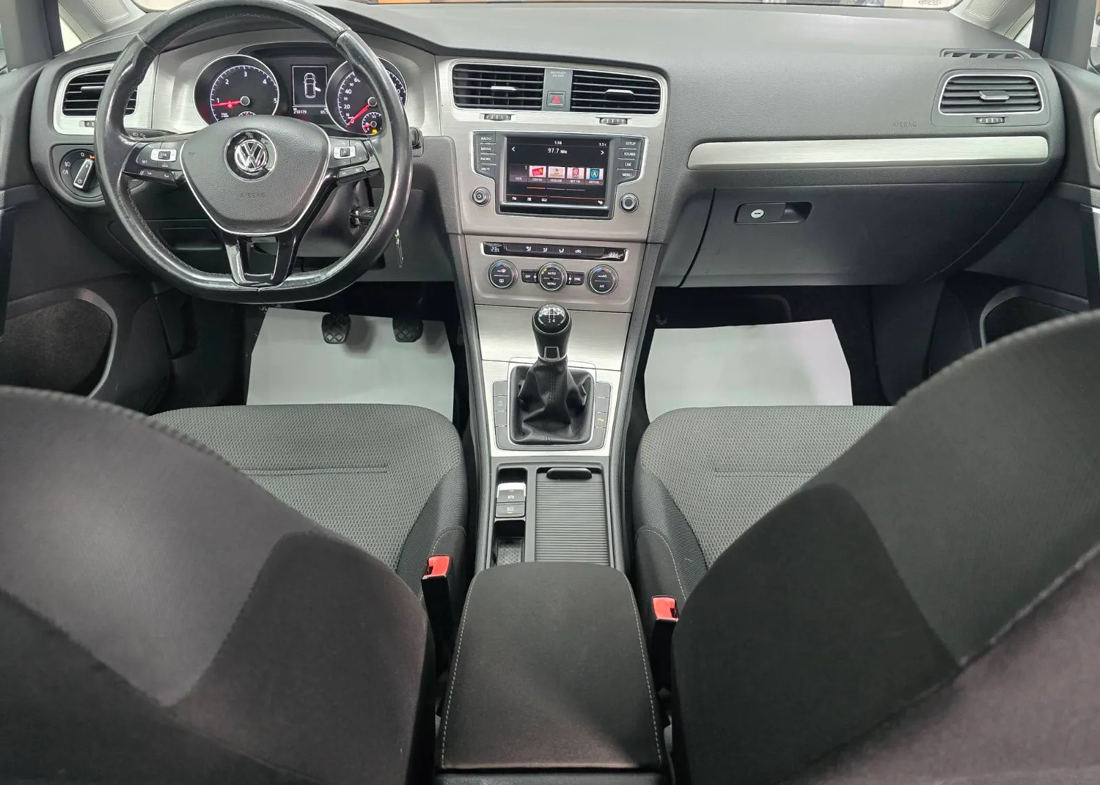 Zunanja slika - Volkswagen Golf - 1,6 TDI BMT - 5