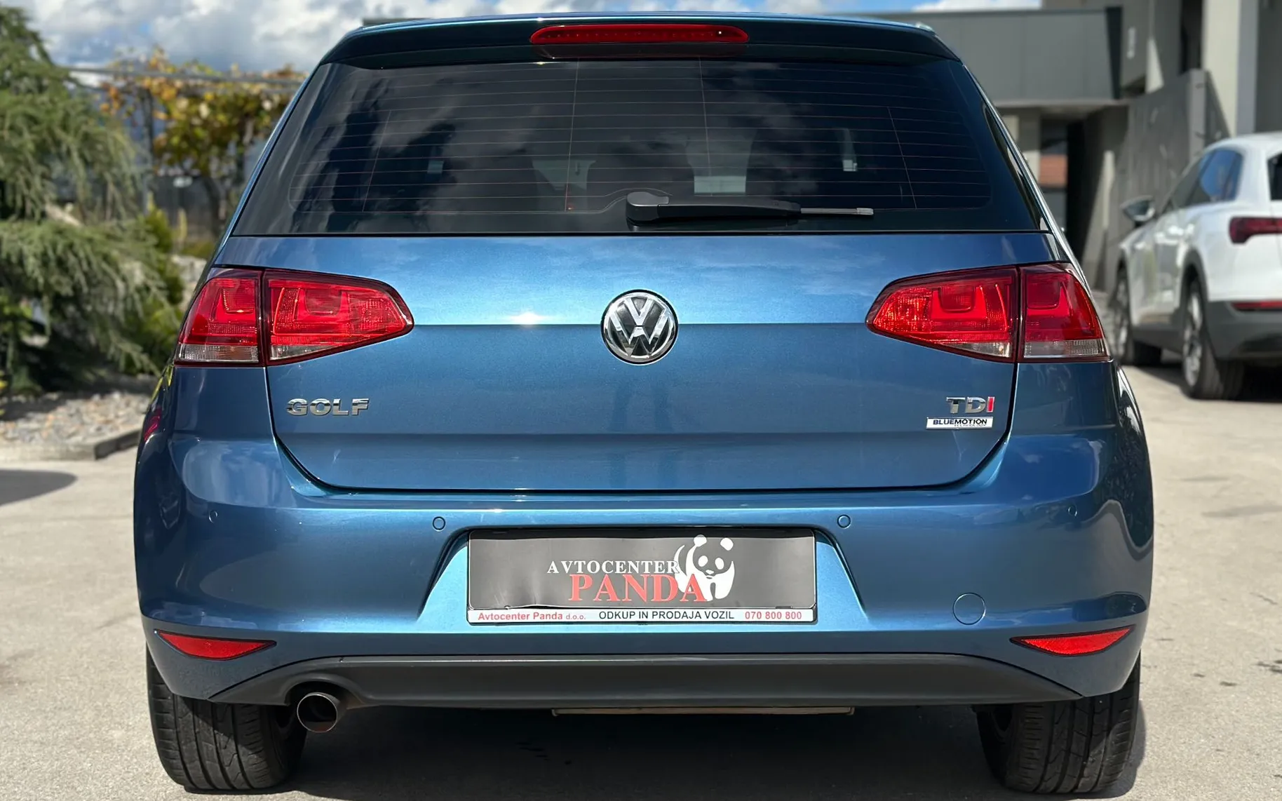 Zunanja slika - Volkswagen Golf - 1,6 TDI Comfortline - 8