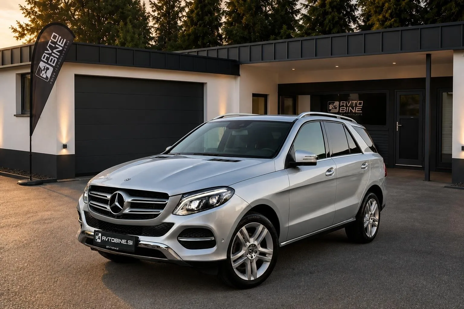 Zunanja slika - Mercedes-Benz GLE-Razred - GLE 250 d 4MATIC Avt.•360•LED•NAVI•9G•KOT NOV.. - 3