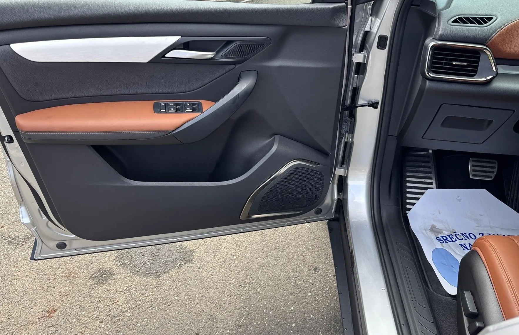 Zunanja slika - Vinfast VF8 - 87.7 kWh AWD Plus408PS AWD-GRATIS POLNILNICA 22KW - 14