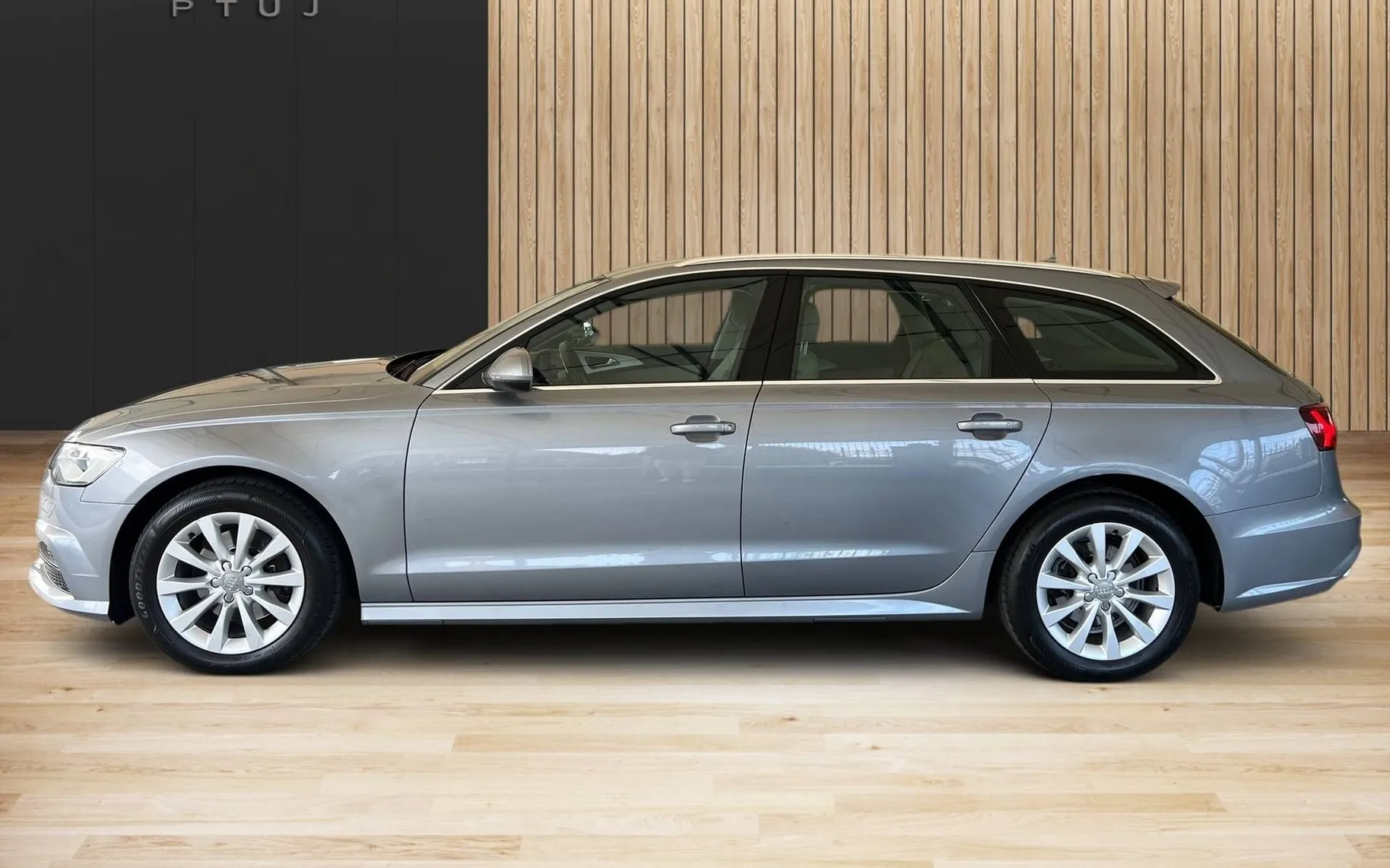 Notranja slika - Audi A6 Avant - 2.0 TDI•Ultra•S tronic•Kamera•BREZ POLOGA•Leanpa - 8