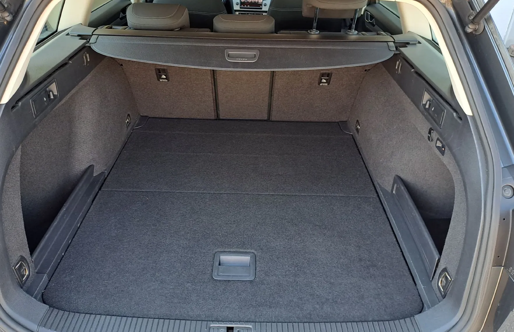 Zunanja slika - Volkswagen Passat - Variant 2.0 TDI BMT Comfortline - 11
