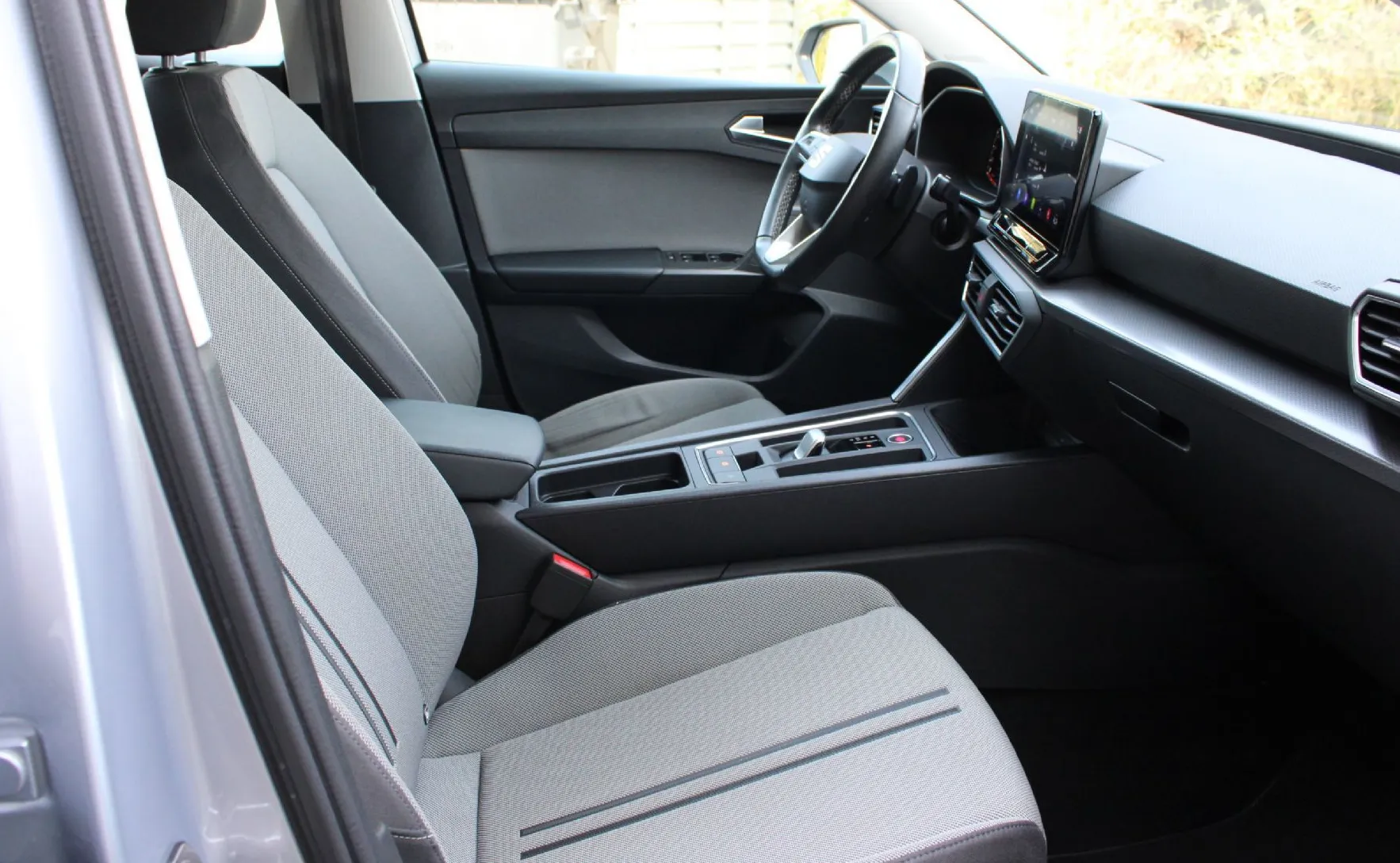 Zunanja slika - Seat Leon - 2.0 TDI 110KW  STYLE BUSINES DSG7 - 16