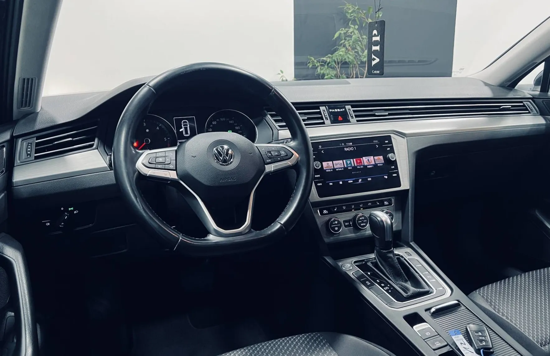 Zunanja slika - Volkswagen Passat - Variant 2.0 TDI BMT SCR Business DSG - 9