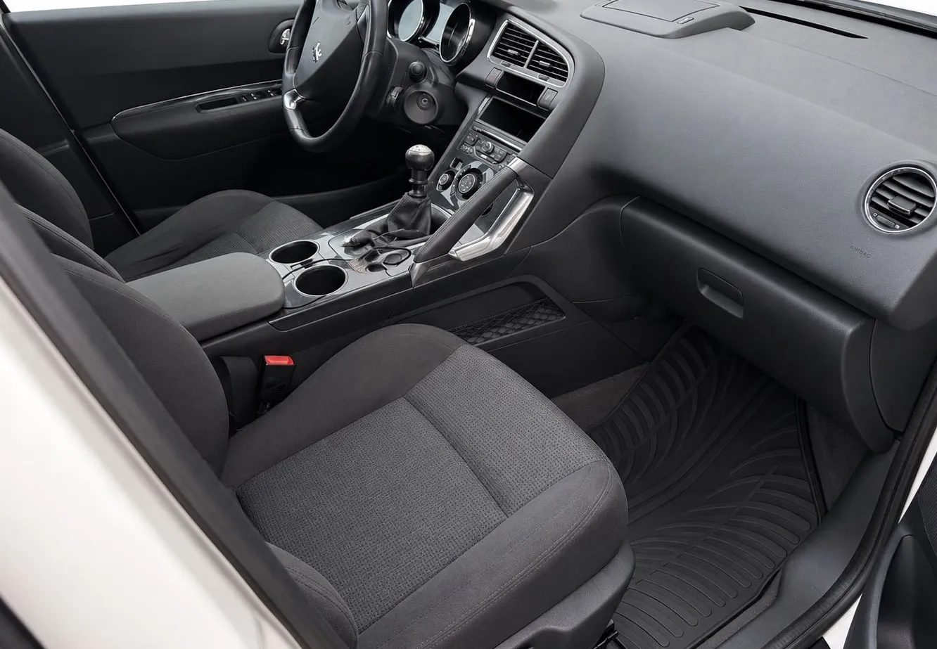 Zunanja slika - Peugeot 3008 - Style 1.6 HDi SLOVENSKI PANORAMA NAVI PDC ALU - 8