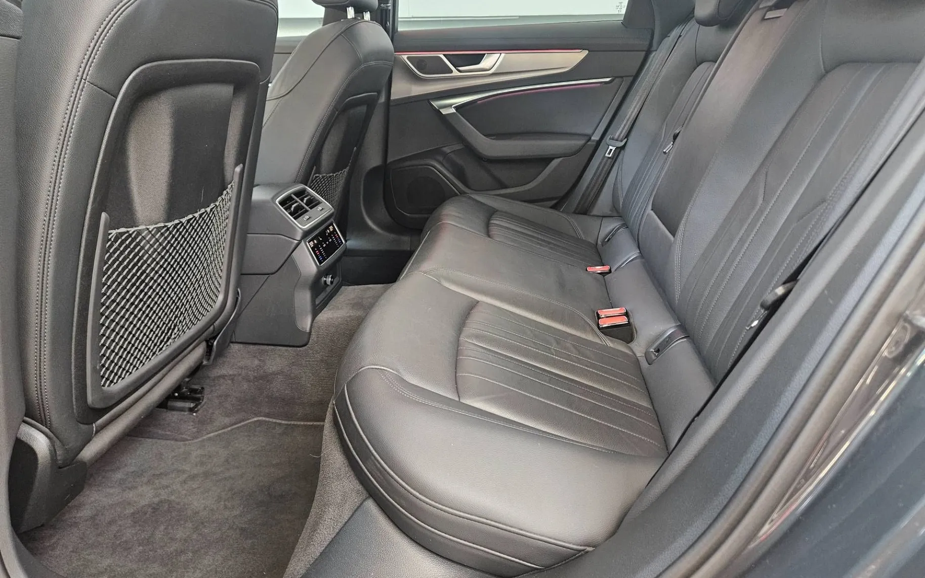 Notranja slika - Audi A6 Avant - 40 TDI quattro design S tronic - 10
