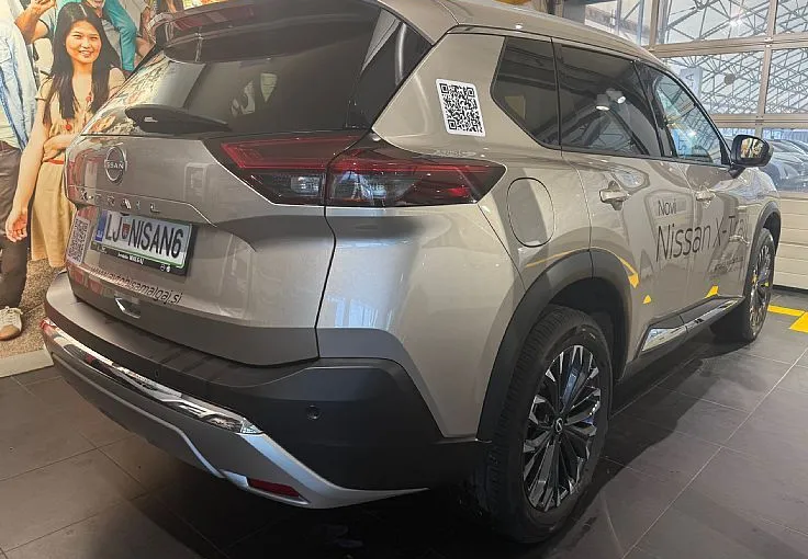 Zunanja slika - Nissan X-Trail - Tekna 1.5 VC-T MHEV - 4