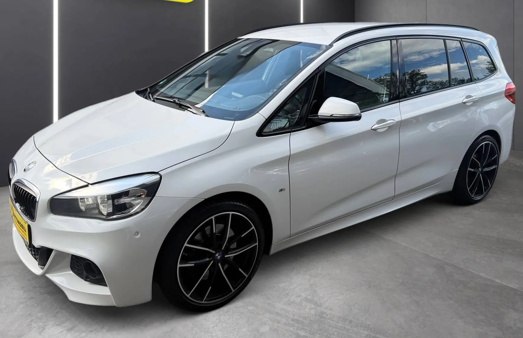 Zunanja slika - BMW Serija 2 - Gran Tourer: 220d M SPORT PAKET LED PDC NAVI TEMPOMAT GR - 3