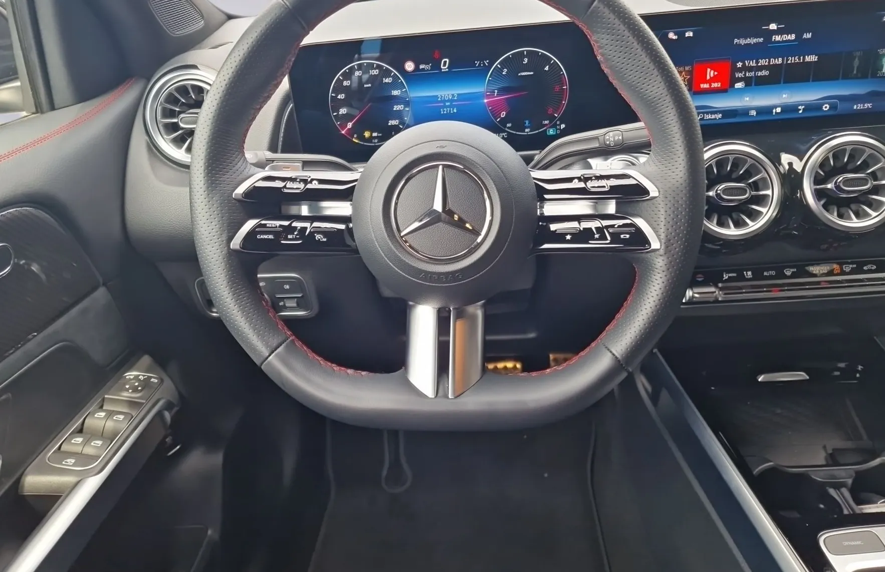 Zunanja slika - Mercedes-Benz GLB-Razred - GLB 200 d AMG Line Avt. - 8