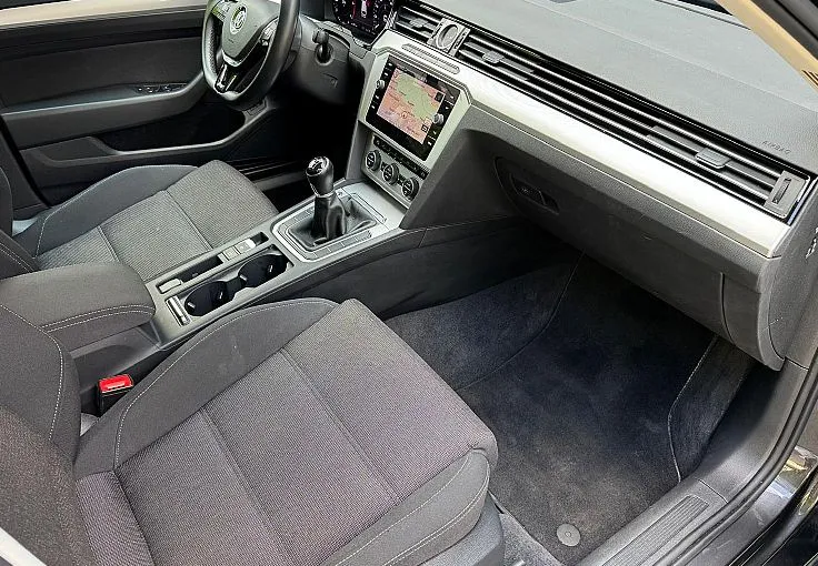 Zunanja slika - Volkswagen Passat - Variant 2.0 TDI 150ks °VIRTUAL° °FULL-LED° °KAMERA° - 8