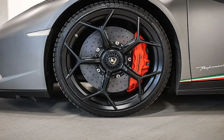 Zunanja slika - Lamborghini Huracan - LP 640-4 Performante VSA OPREMA - 9