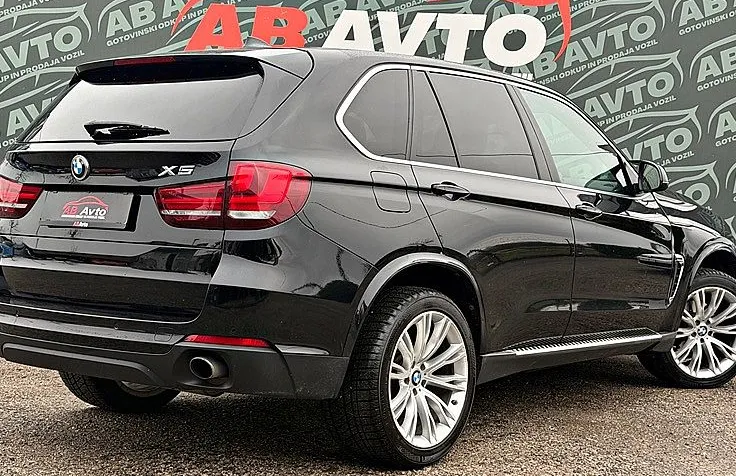 Zunanja slika - BMW X5 - serija : xDrive30d Avt Individual+ALU+NAVI PRO+BIXENON+TOP - 5