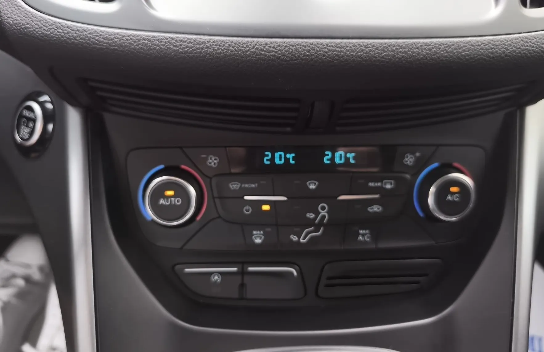 Zunanja slika - Ford Kuga - 4x2 2.0 TDCi Style- SLO-1.LASTNIK-REDNO SERVISIRAN - 17