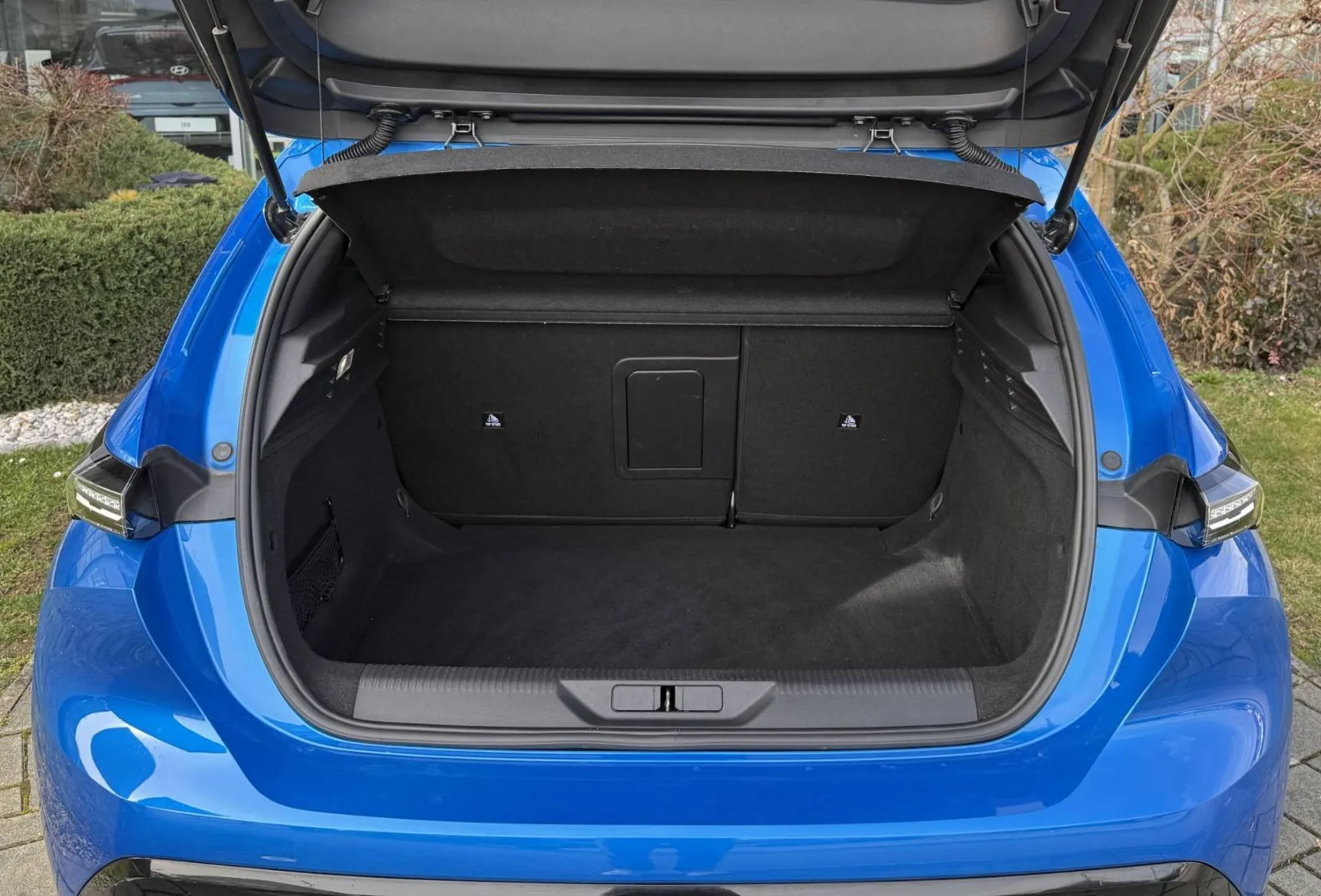 Zunanja slika - Peugeot 308 - 1.2 PURETECH 130 ALLURE PACK... - 7
