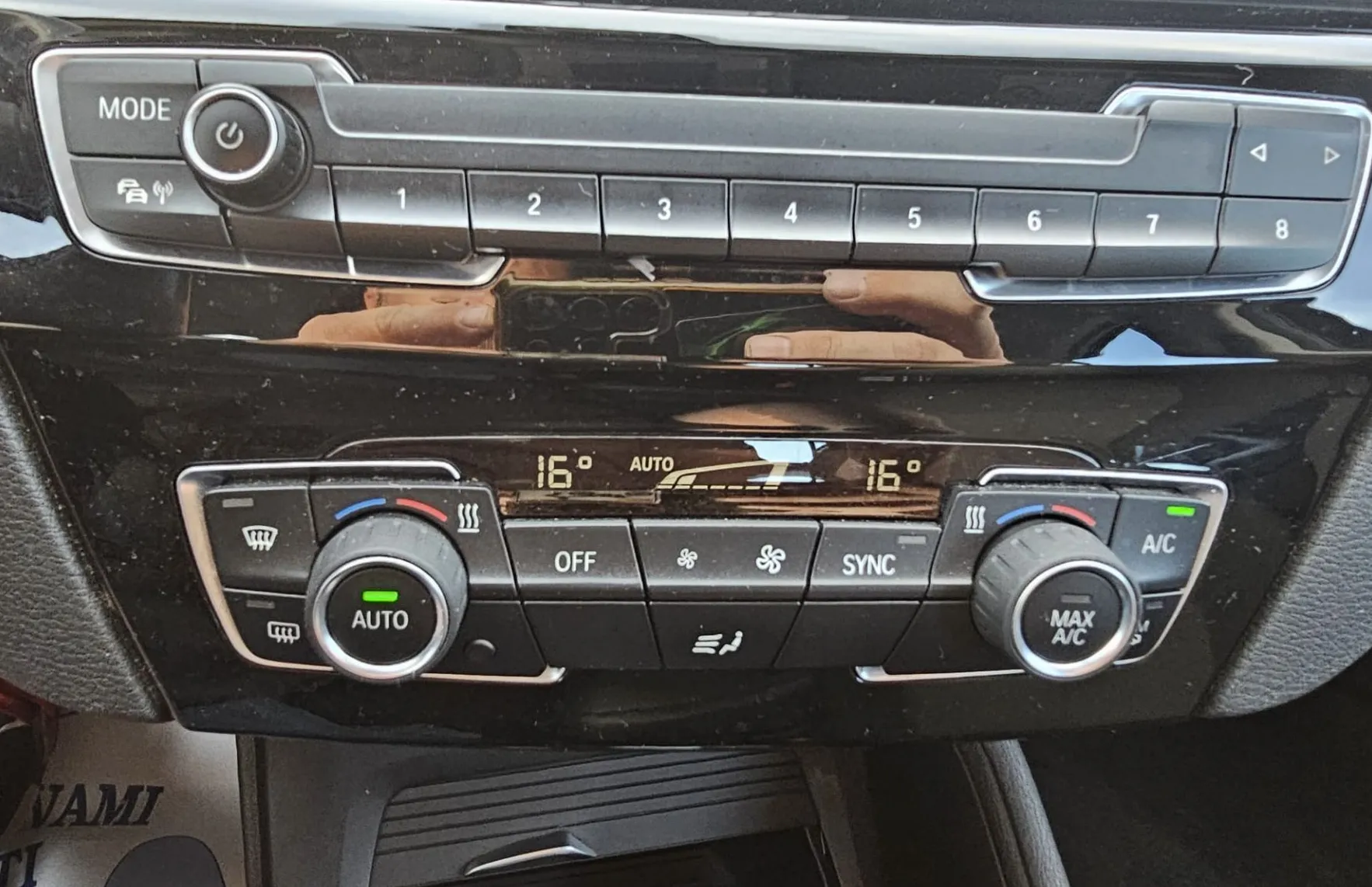 Zunanja slika - BMW X1 - serija : xDrive18d Advantage|navi|el prtljažnik|fulLED|alu - 18