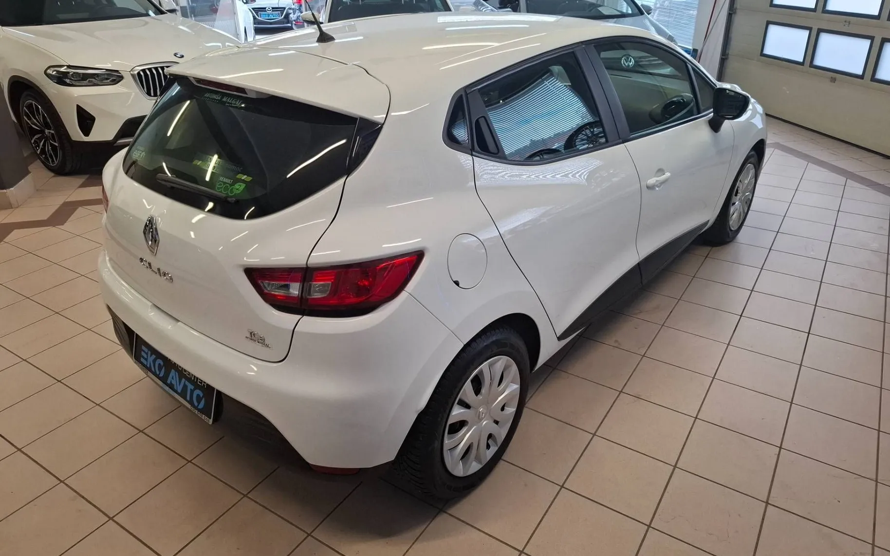 Notranja slika - Renault Clio - TCe 90 1LASTNIK-SLO VOZILO-KREDIT BREZ POLOGA - 7