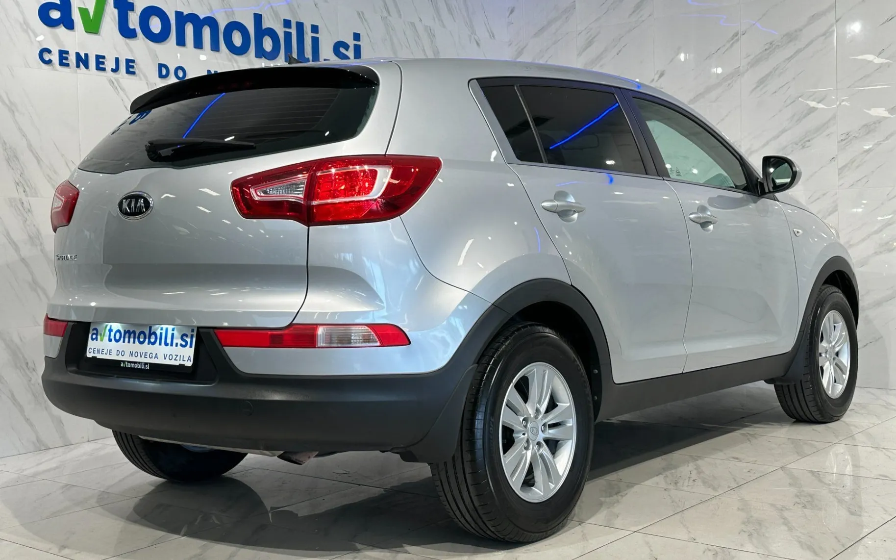 Zunanja slika - KIA Sportage - 2.0 Active - Slovensko vozilo... - 4