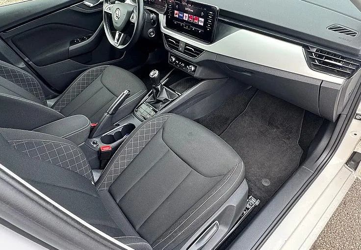 Zunanja slika - Škoda Scala - 1.6 TDI 116ks °FULL-LED° °VIRTUAL° °2x PDC° - 8