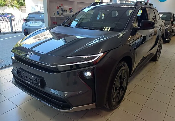 Zunanja slika - Toyota bZ4x - Touring Executive  74.7 kWh - 1