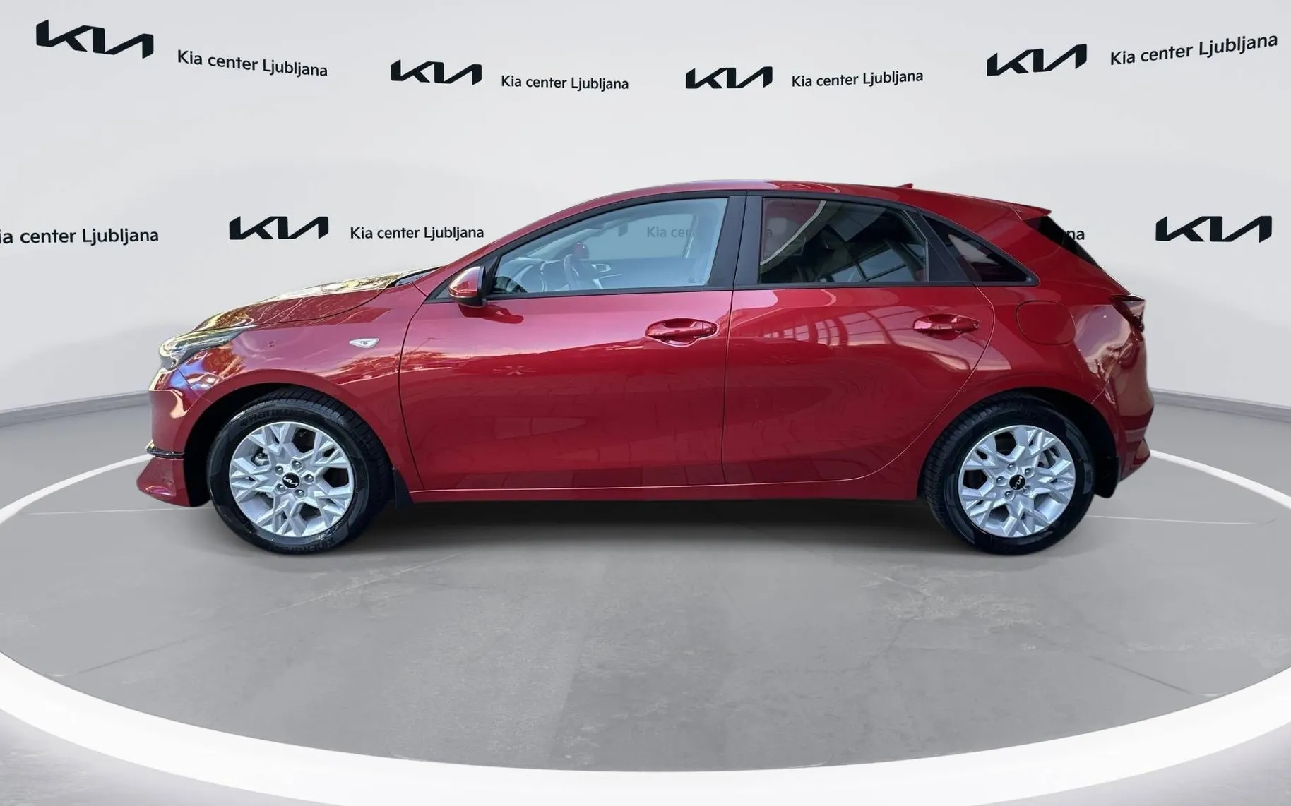 Zunanja slika - KIA Ceed - 1.0 T-GDi EX Champion + ISG. M T - 6