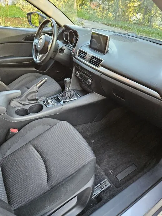 Notranja slika - Mazda Mazda3 - Revolution - vsa oprema - 5