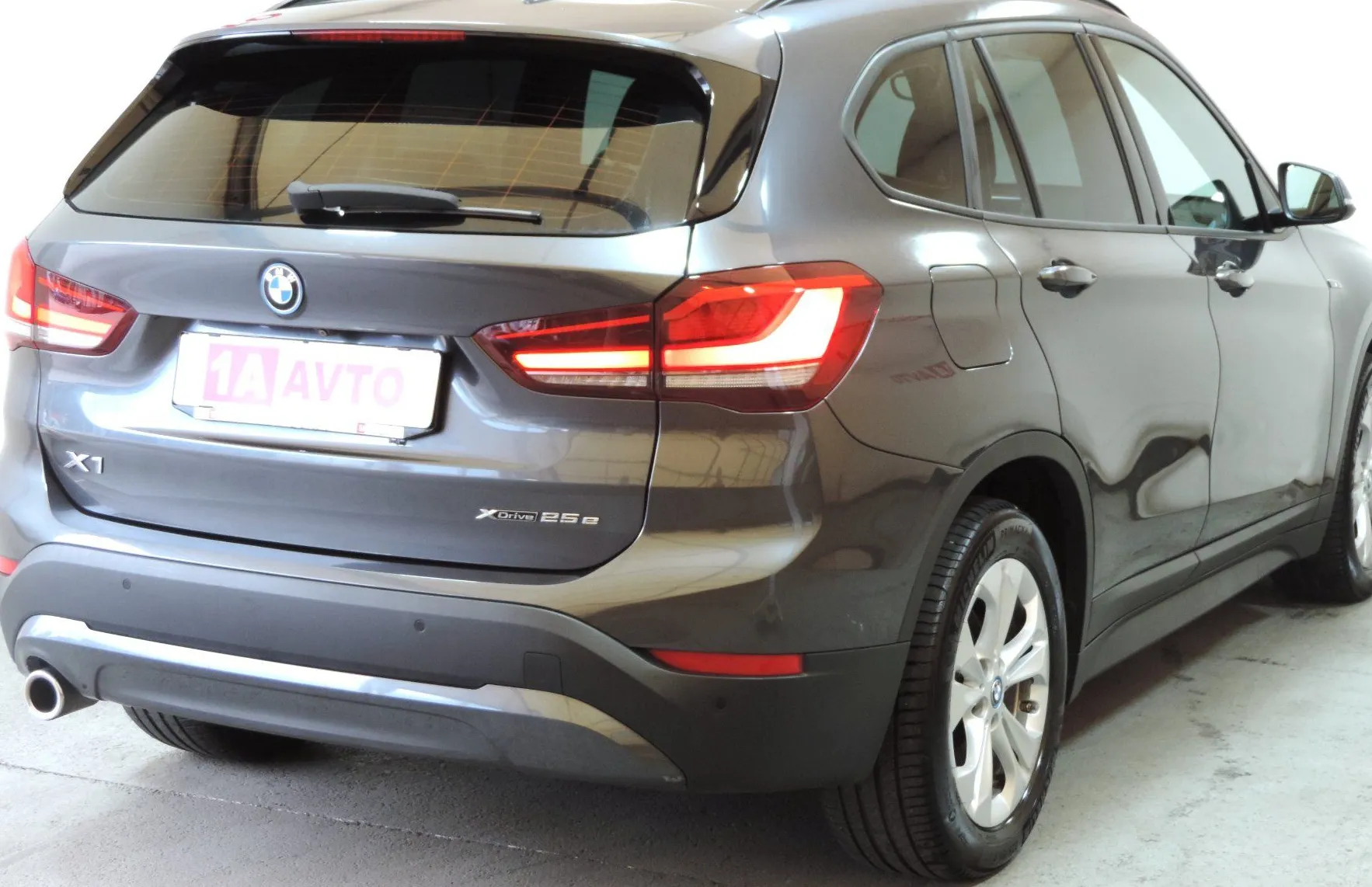 Zunanja slika - BMW X1 - serija : xDrive25e Avt. KAMERA-LED-NAVI PRIKLJUČNI HYBRID - 5
