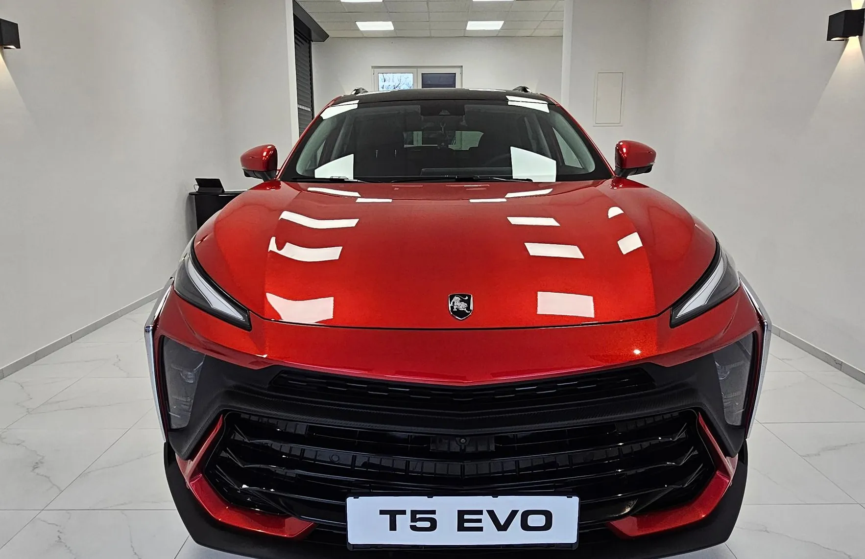 Zunanja slika - Forthing Forthing T5 EVO - T5 Evo my 2025-RABLJENO VOZILO-ODLIČEN-10.000KM - 9