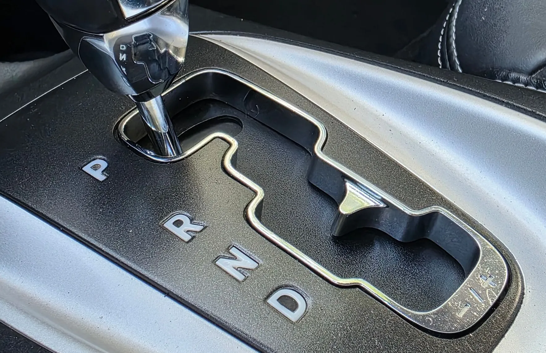 Zunanja slika - Fiat Freemont - 4x4 2.0 MULTIJET AVT. ALU PLATIŠČA-NAVI-USNJE - 15