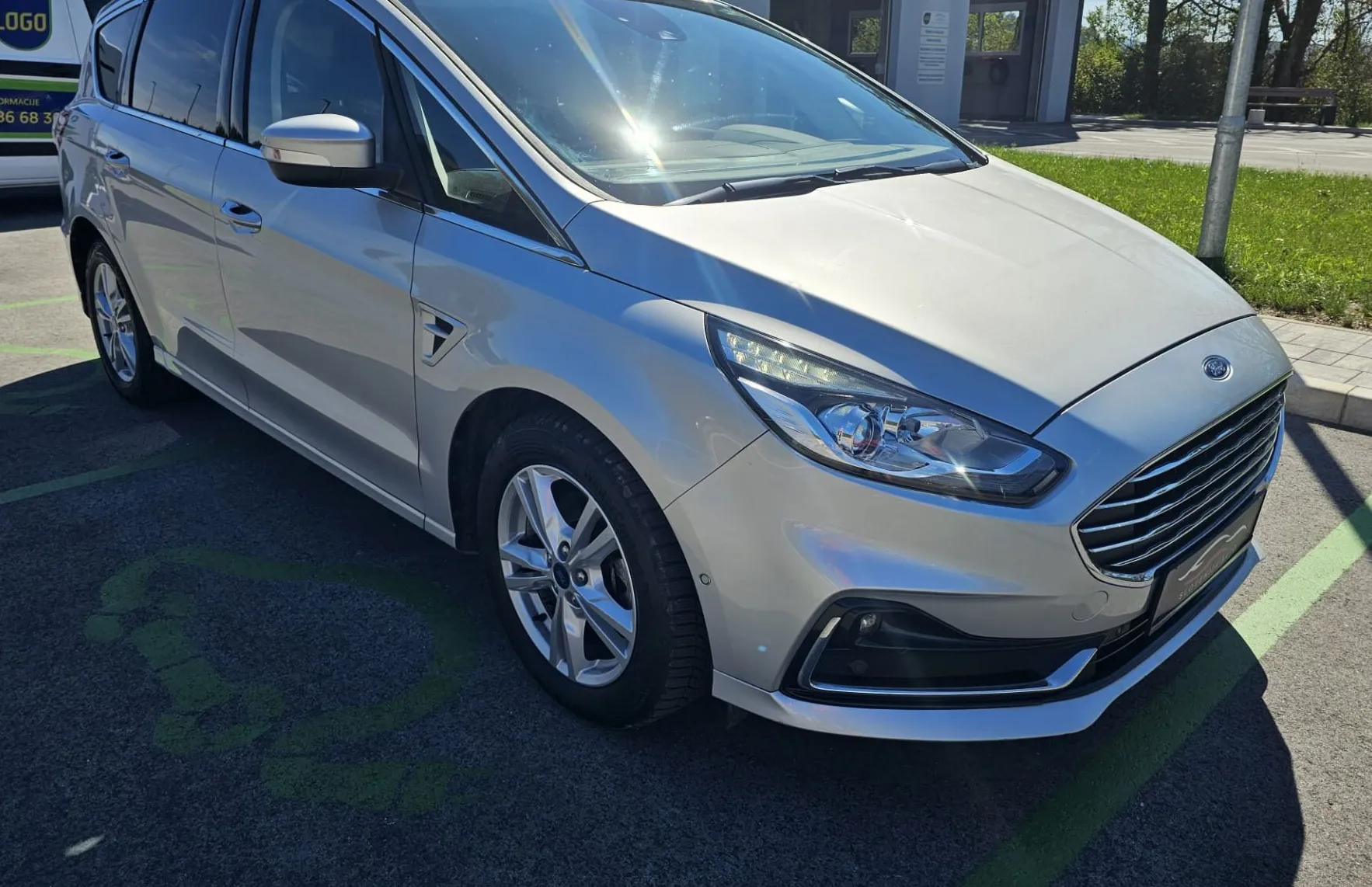 Zunanja slika - Ford S-MAX - 2.0 EcoBlue 150cv S S Auto Titanium|2xPDC+kamera|Keyless - 38