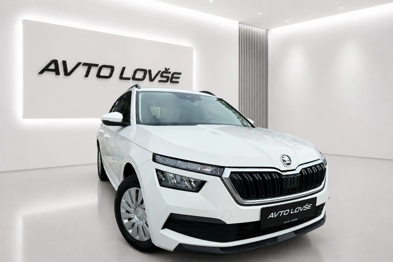 Zunanja slika - Škoda Kamiq - 1.0 TSI Active-1 LASTNICA- 4833 km-ODLIČNA - 2