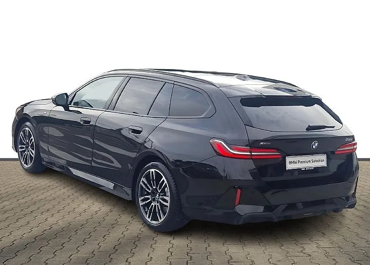 Zunanja slika - BMW Serija 5 - Touring: 520d xDrive  AT  M PAKET - ACC - HARMAN - 3