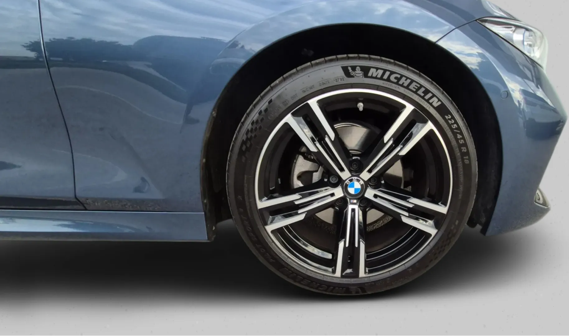 Zunanja slika - BMW 3 Series Cabrio - 320i Avt. - 9