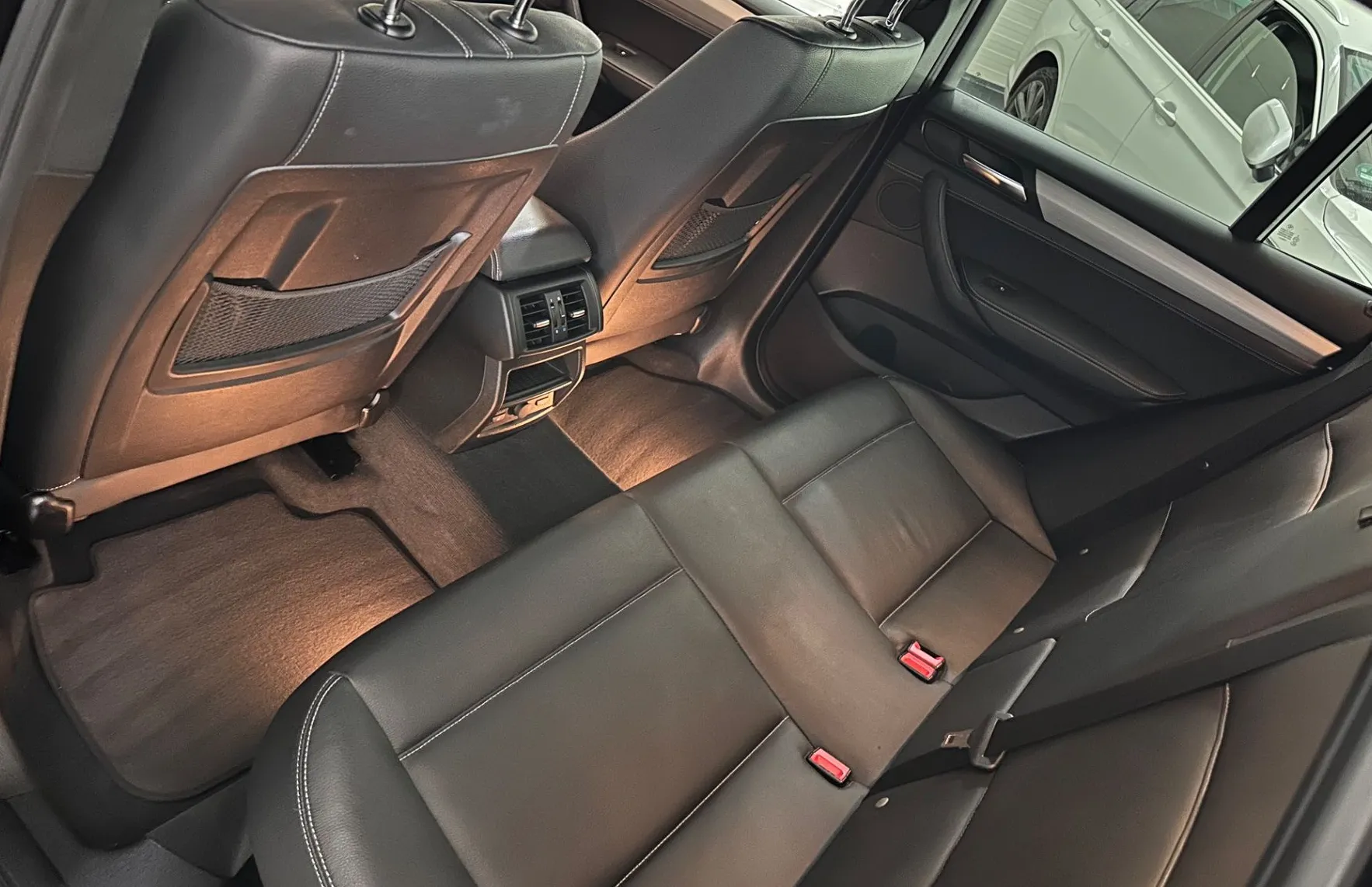 Zunanja slika - BMW X3 - serija : xDrive35d Avt. MSPORT-19COL-KAMERA-HUD-NAVI-USNJE - 12