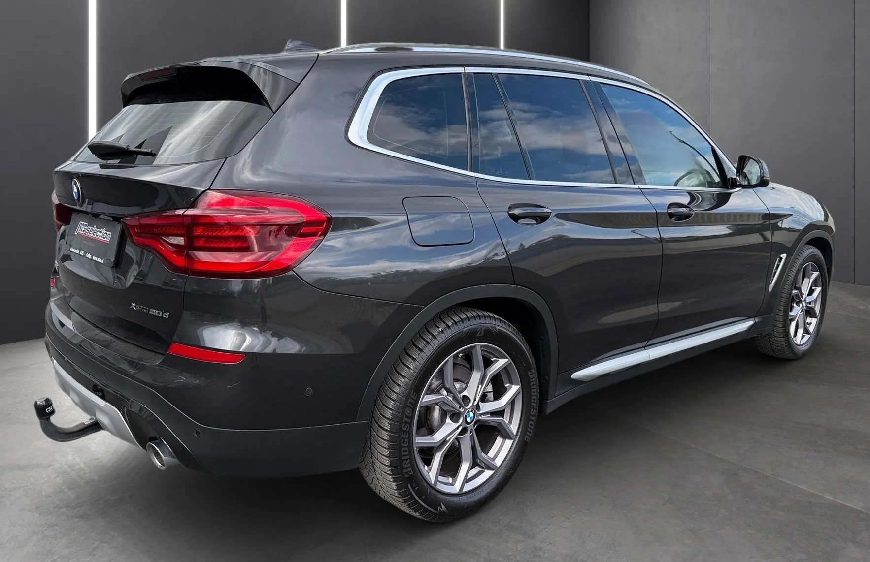Zunanja slika - BMW X3 - serija :  xDrive 20d xLine Avt.-SLO-Kljuka-PDC-Kamera-Nav - 3