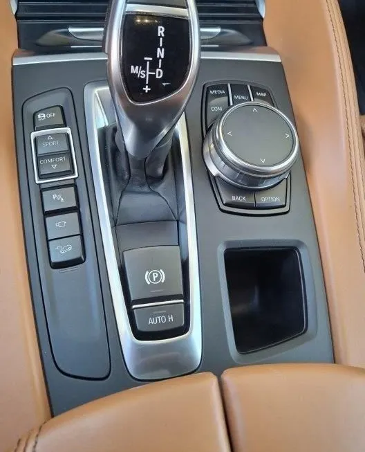 Zunanja slika - BMW X6 - serija : xDrive 30d Avt.SLOVENSKI.KAMERA.ACC.USNJE.WEBASTO - 17