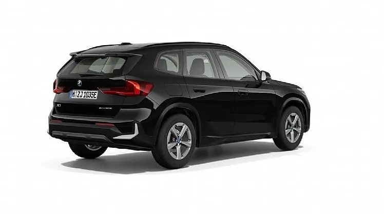 Zunanja slika - BMW X1 - serija :  xDrive30e  AT - 2