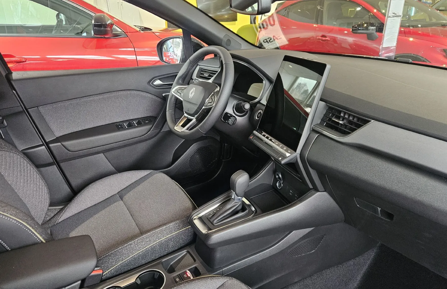 Zunanja slika - Renault Captur - TCe 160 EDC techno - 3