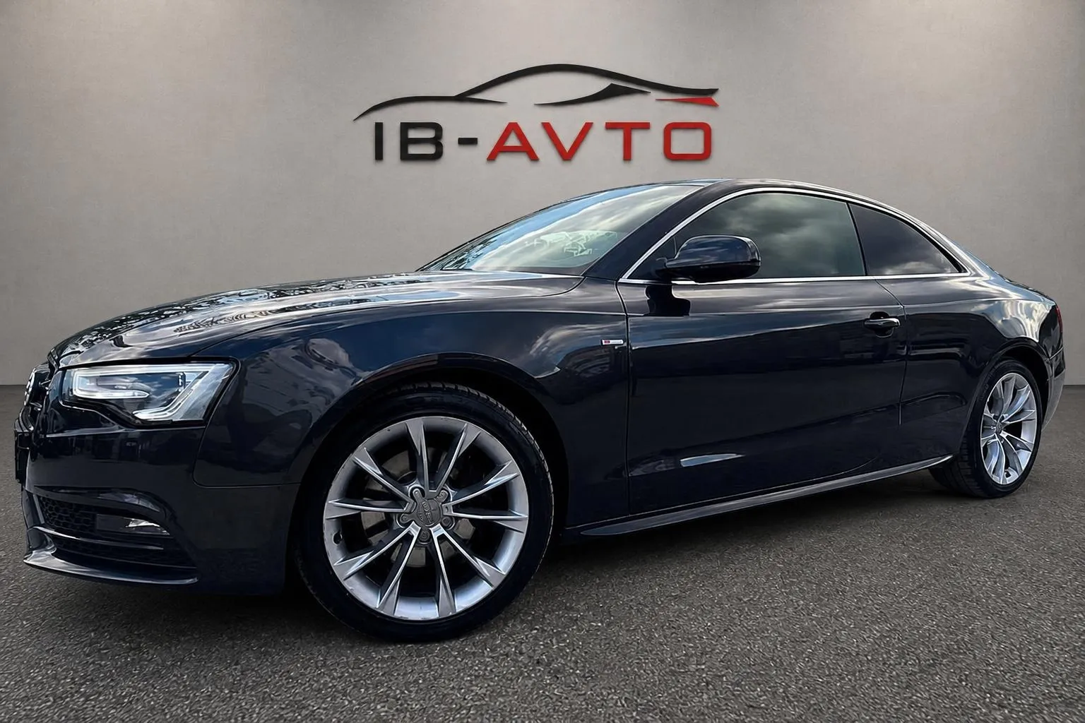 Zunanja slika - Audi A5 - Coupe  2.0 TDI - 1