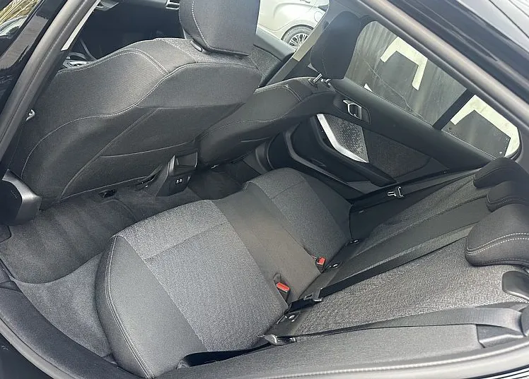 Zunanja slika - BMW Serija 1 - : 120i AVT. KEYLESS-2xPDC-NAVI-ALU... - 12