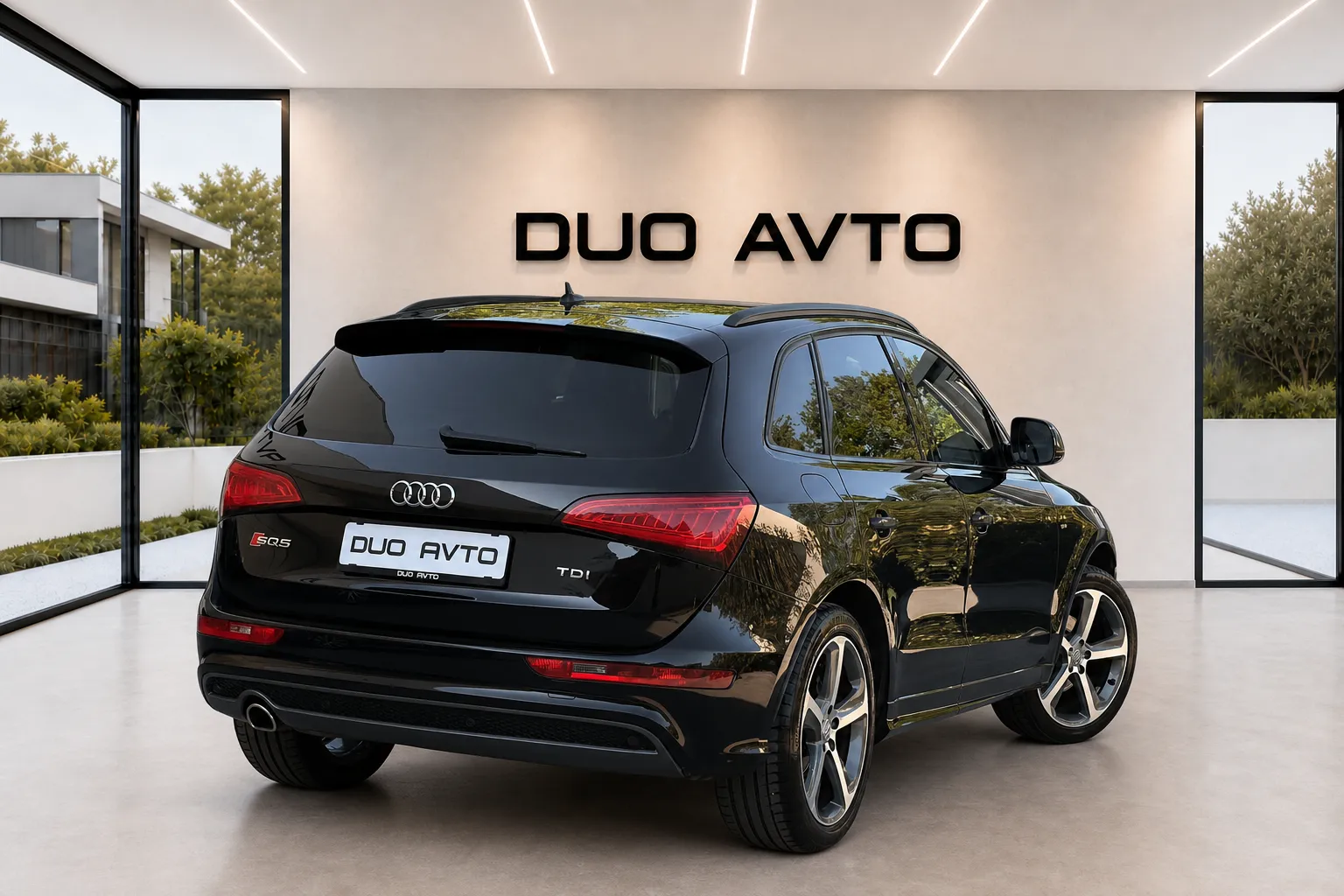 Notranja slika - Audi Q5 - 2.0 TDI-S LINE-20COL-NAVI-2XPDC-NA OBROKE - 11
