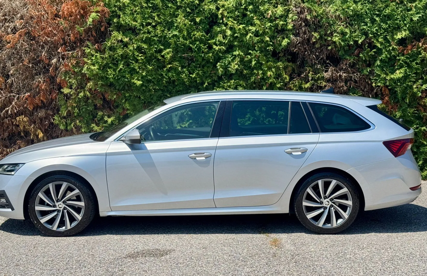 Zunanja slika - Škoda Octavia - Combi 2.0 TDI Style DSG WEBASTO ACC HEAD-UP - 5
