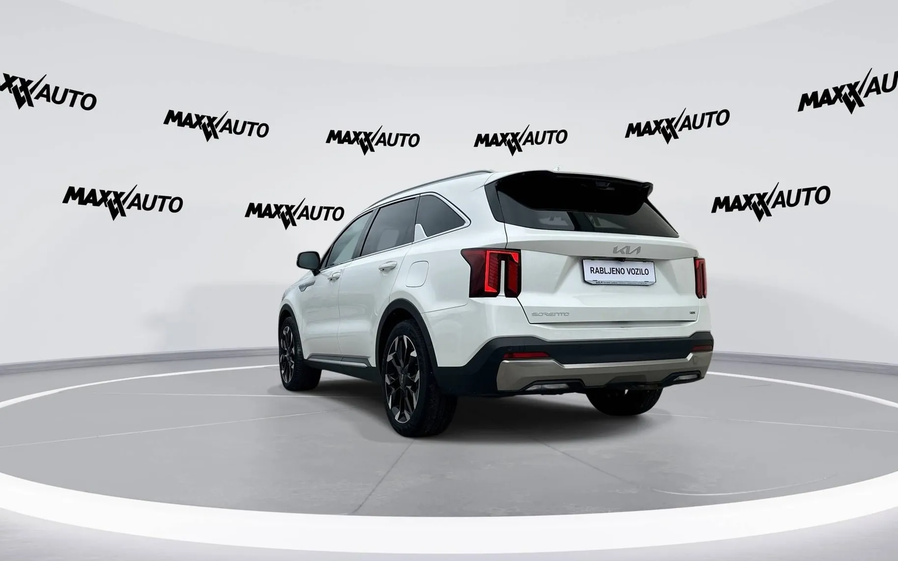 Zunanja slika - KIA Sorento - 2.2 TCI AWD EX Launch 8DCT - 5