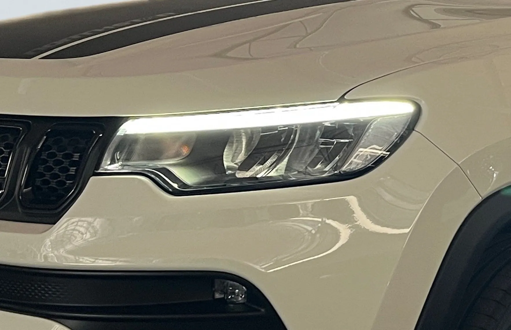 Zunanja slika - Jeep Compass - 1.5 T4 e-Hybrid North Star DCT - 5